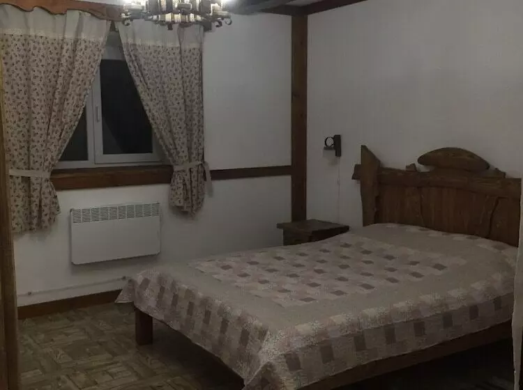 ペンション Rafinad