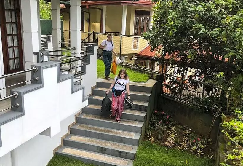 Majatalo Soha Villa Kandy