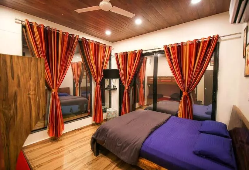 Lomakeskus The Bob House