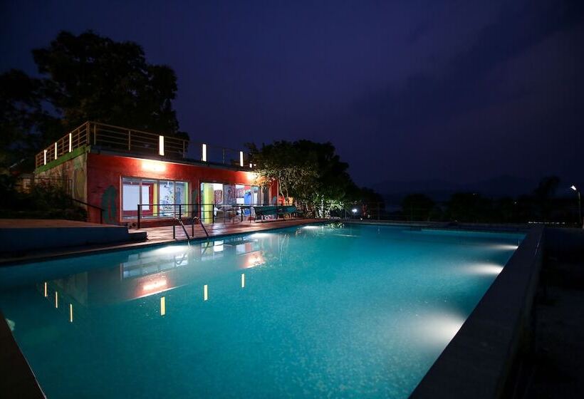 אתר נופש The Bob House