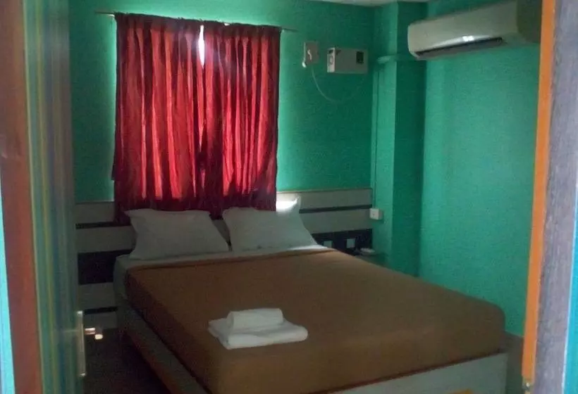 Thamarai Resort