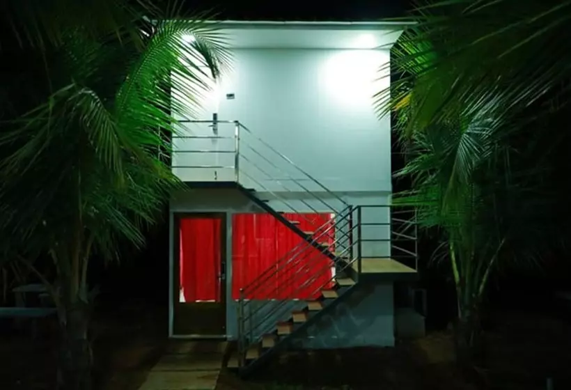 Thamarai Resort