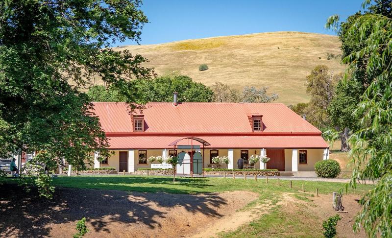 Bed and Breakfast Brigham House