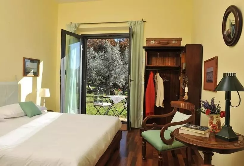 Aamiaismajoitus (B&B) Chiusa Della Vasca