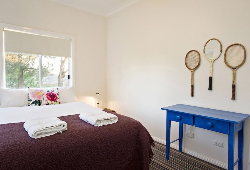 Colenso Country Retreat