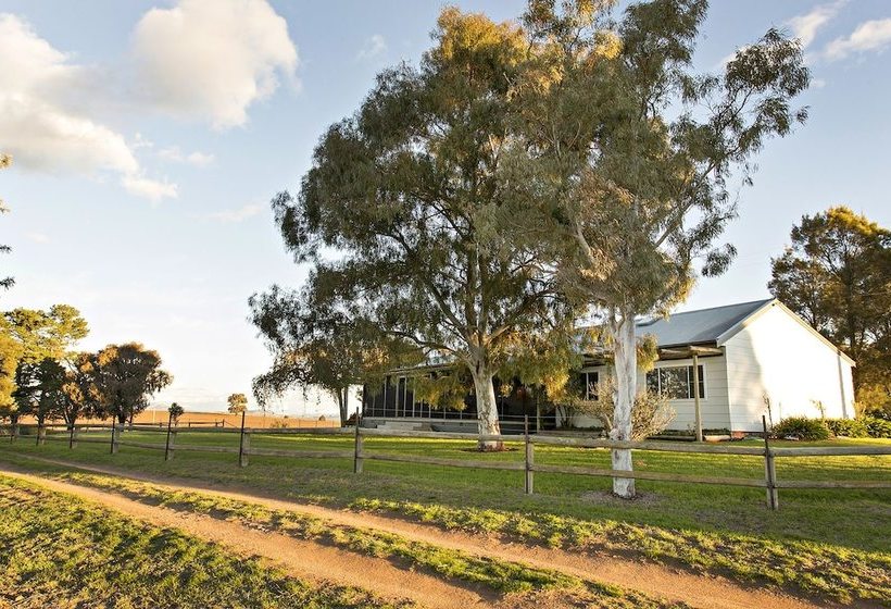 Colenso Country Retreat