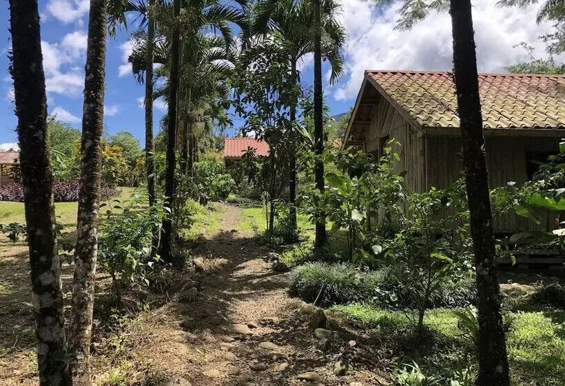 Hotelli Santa Maria Volcano Lodge