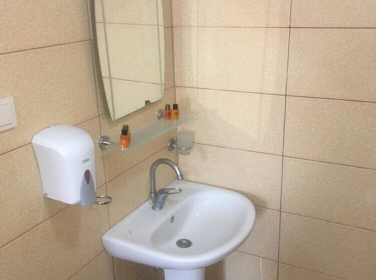 Lapina Pension & Restaurant