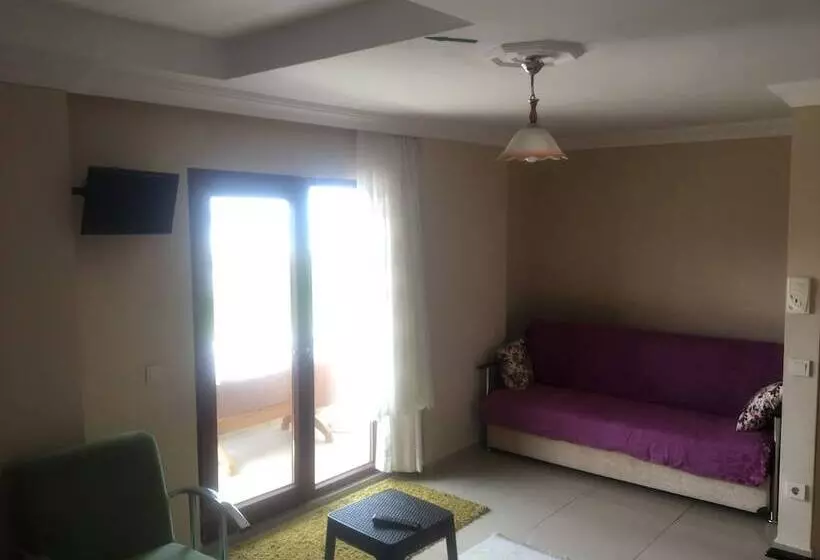 Lapina Pension & Restaurant