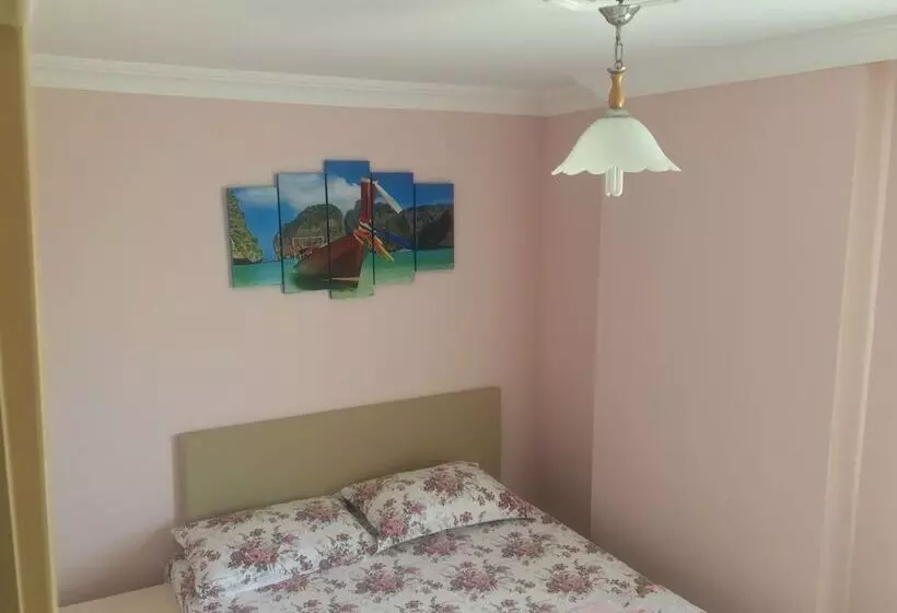 Lapina Pension & Restaurant