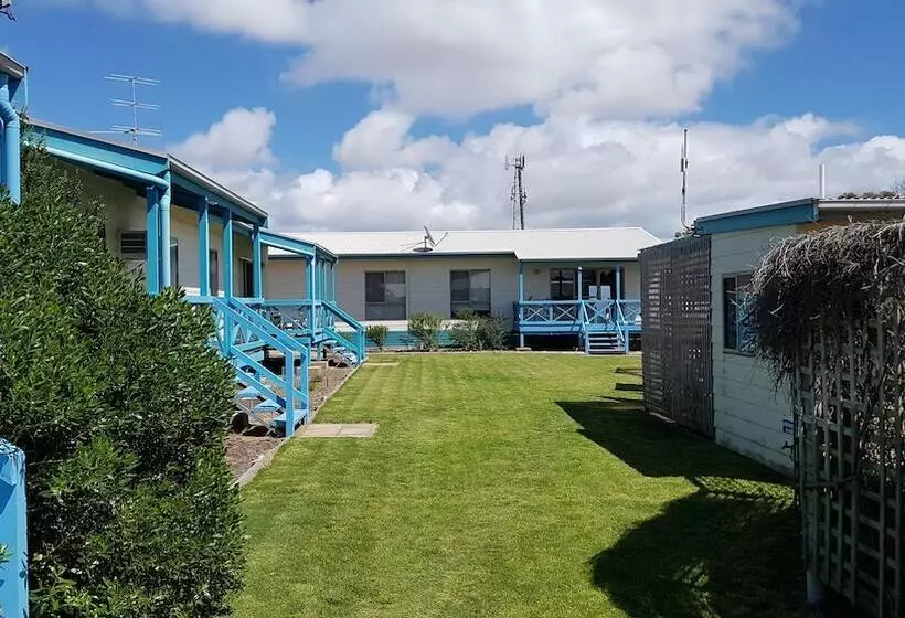 Marion Bay Holiday Villas