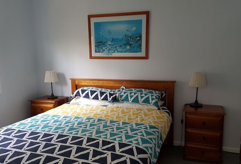 Marion Bay Holiday Villas