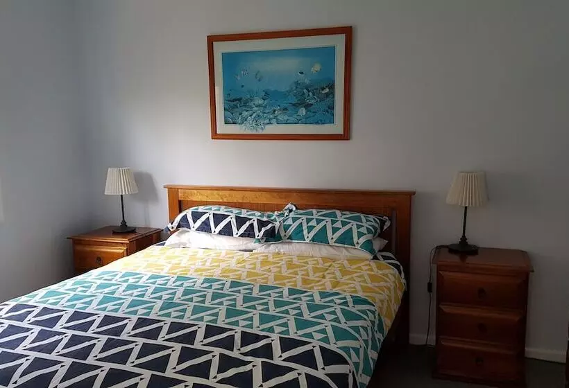 Marion Bay Holiday Villas