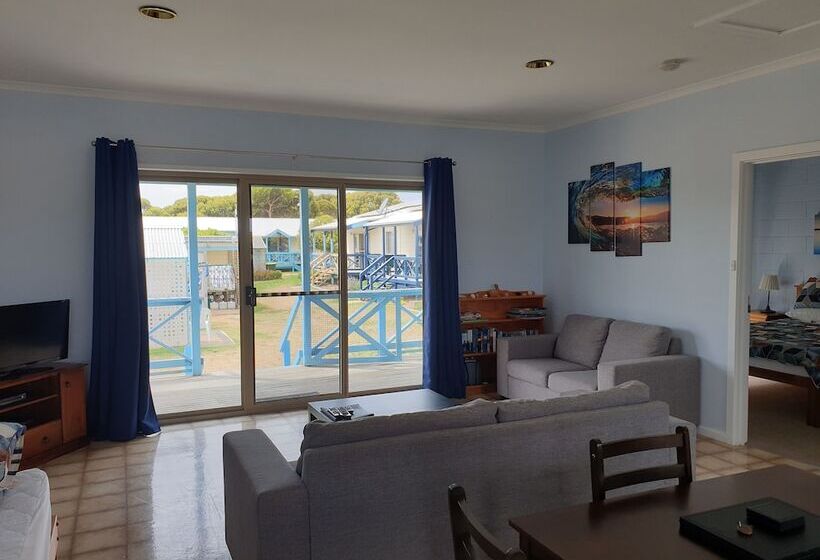 Marion Bay Holiday Villas