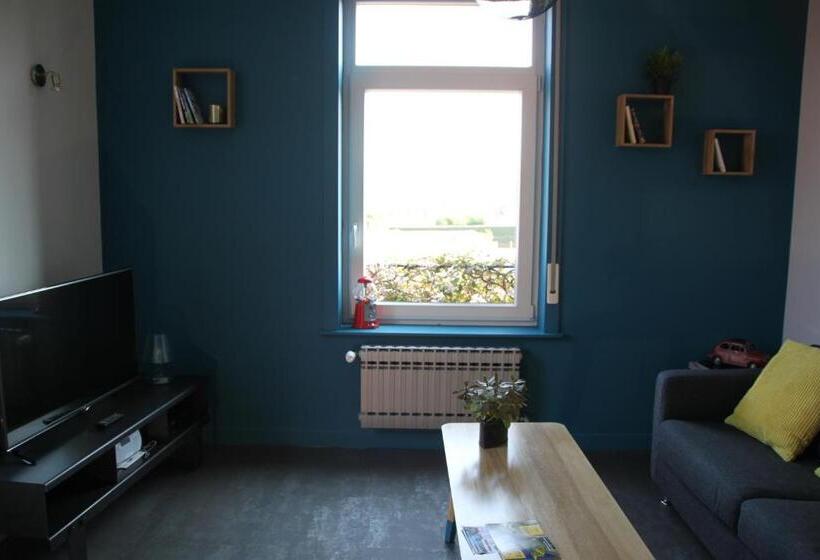 ペンション Monts Et Merveilles