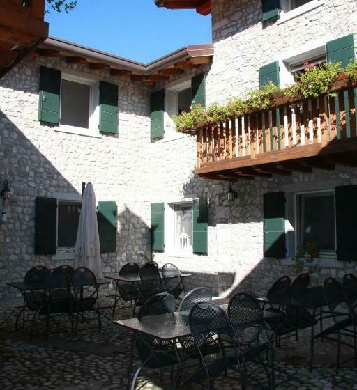 Agriturismo Borgo Titol