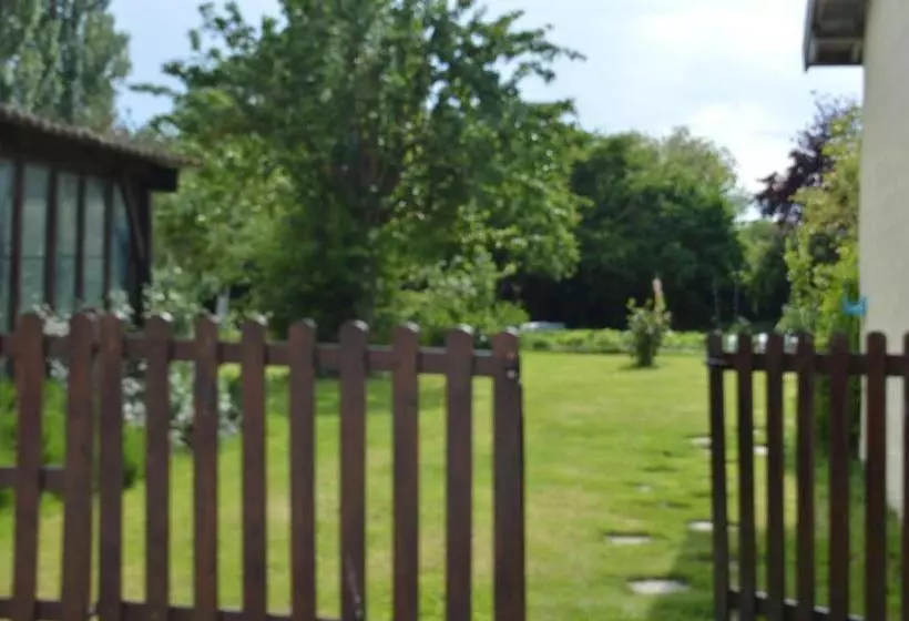 ベッドアンドブレックファースト Au Passage Des Grues