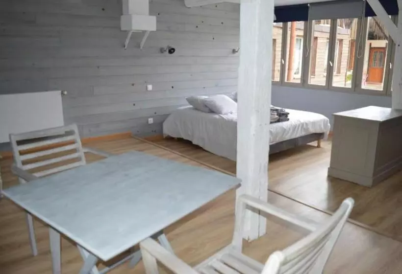 ベッドアンドブレックファースト Au Passage Des Grues