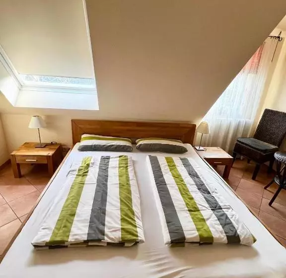 Aamiaismajoitus (B&B) Pension Kolibri