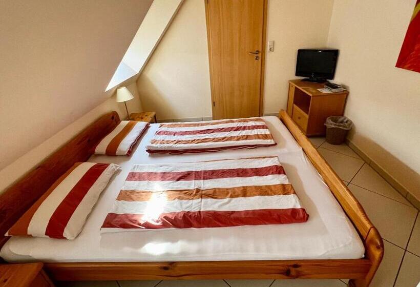 Bed and Breakfast Pension Kolibri