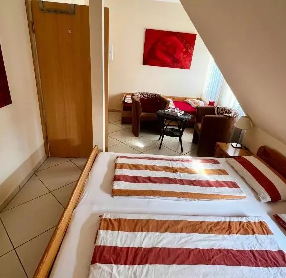 Aamiaismajoitus (B&B) Pension Kolibri