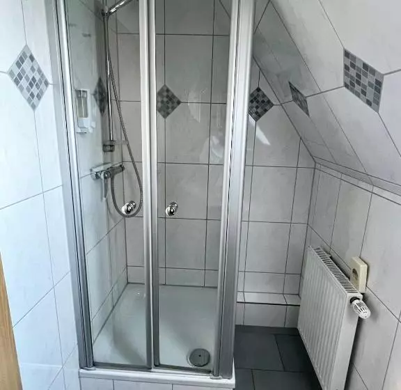 Aamiaismajoitus (B&B) Pension Kolibri