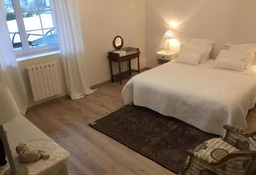 Aamiaismajoitus (B&B) Chambres D Hôtes Le Mont D Anon