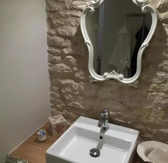 Aamiaismajoitus (B&B) Chambres D Hôtes Le Mont D Anon