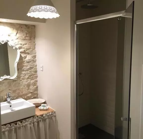 Aamiaismajoitus (B&B) Chambres D Hôtes Le Mont D Anon