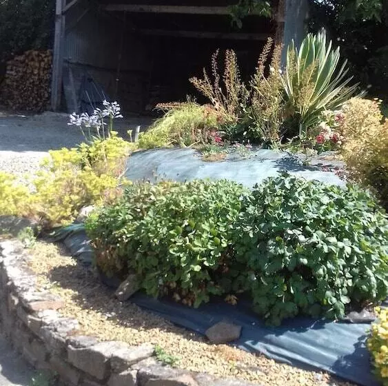 Aamiaismajoitus (B&B) Chambres Les Champs De Roz