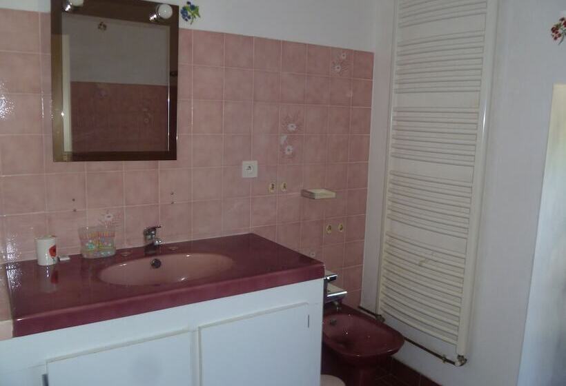 مبيت وإفطار Chambres Les Champs De Roz