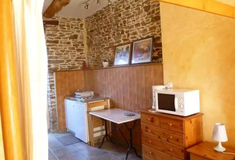 Aamiaismajoitus (B&B) Chambres Les Champs De Roz