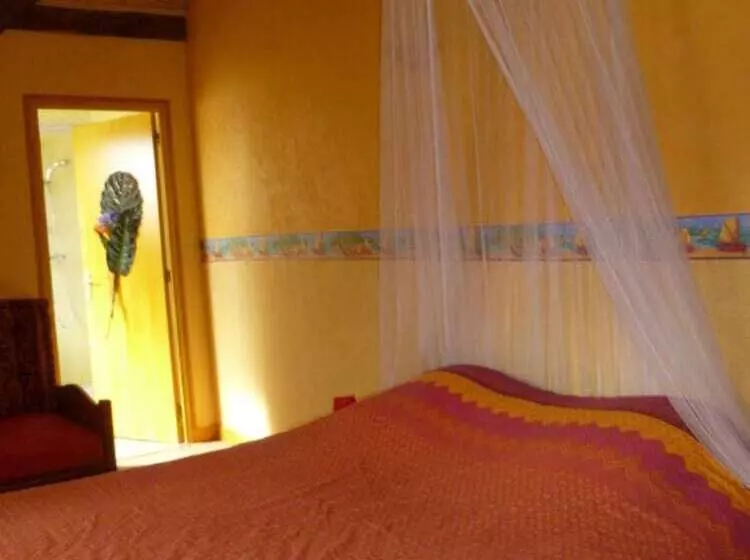 Aamiaismajoitus (B&B) Chambres Les Champs De Roz