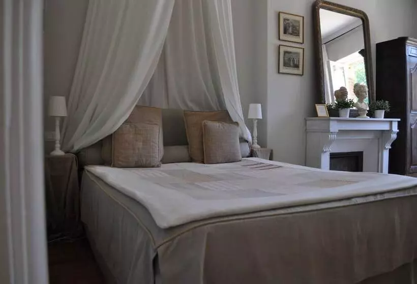 ベッドアンドブレックファースト Château D Auteuil