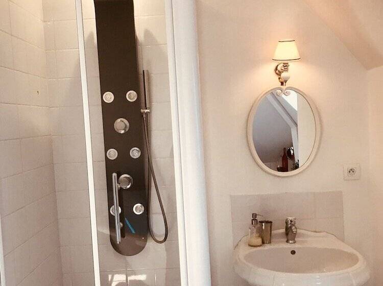 Bed and Breakfast Château D Auteuil