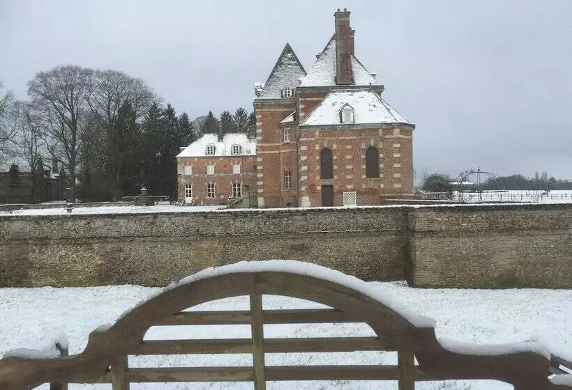 ベッドアンドブレックファースト Château D Auteuil