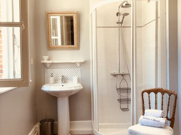 Bed and Breakfast Château D Auteuil