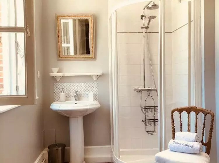 ベッドアンドブレックファースト Château D Auteuil