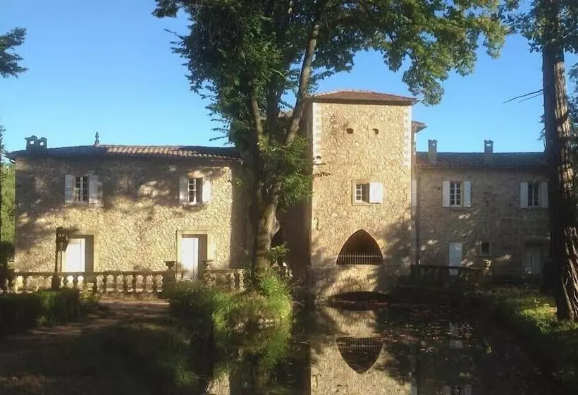 Aamiaismajoitus (B&B) Domaine De Saint Charles