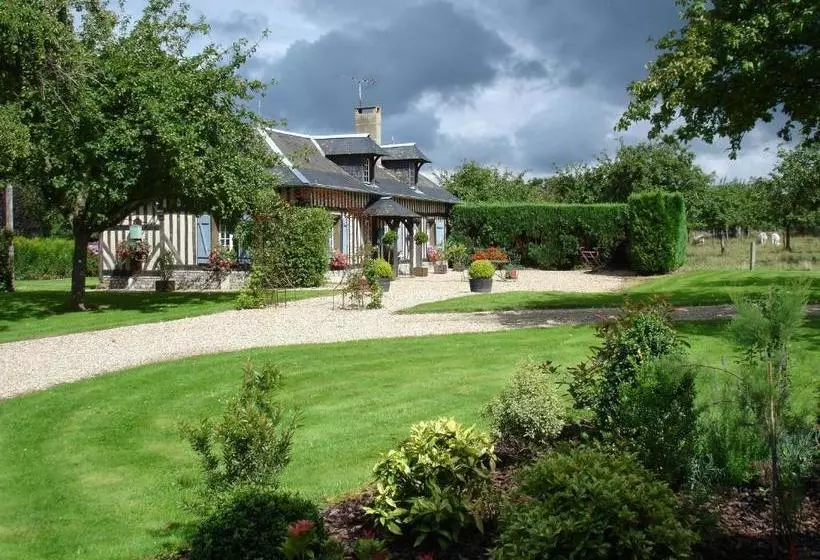 Aamiaismajoitus (B&B) La Ferme Du Pressoir Guest House