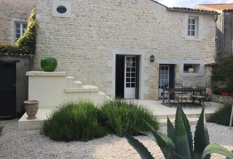 민박 La Maison Du Baloir