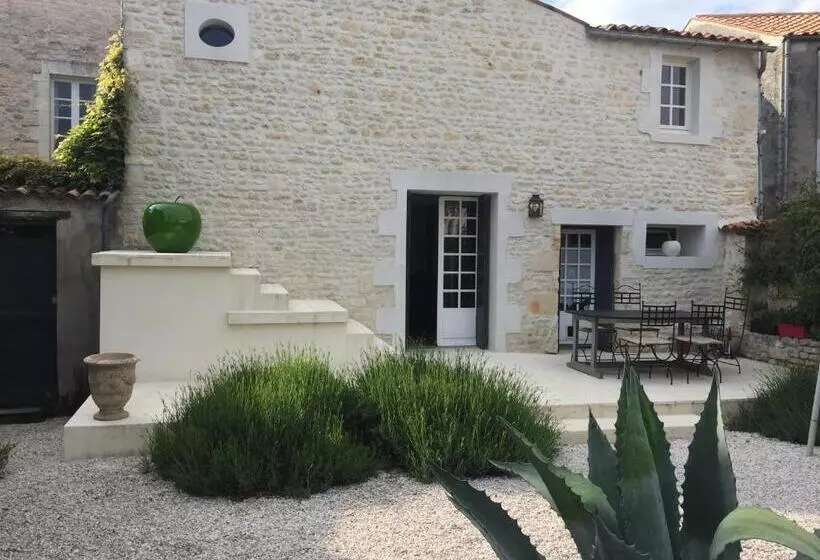 ベッドアンドブレックファースト La Maison Du Baloir