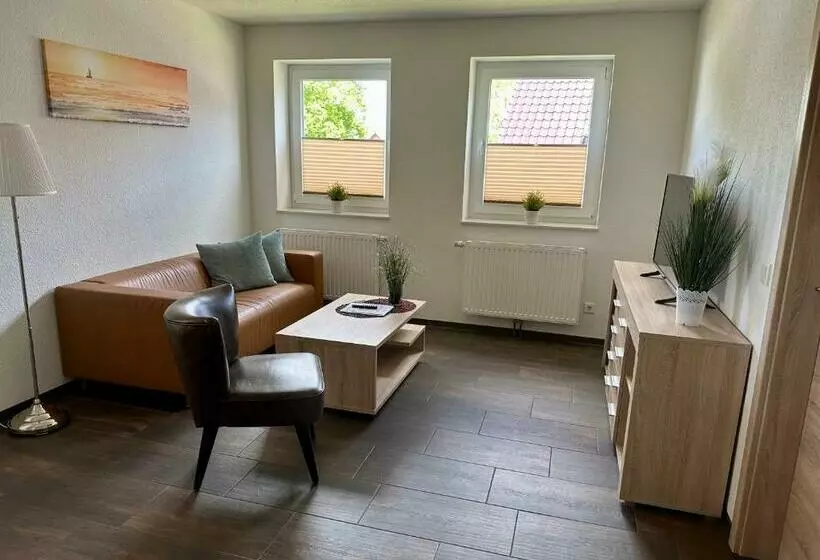 Aamiaismajoitus (B&B) Landhaus Am Schaalsee