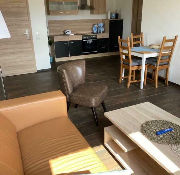 住宿加早餐  Landhaus Am Schaalsee