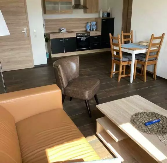 Aamiaismajoitus (B&B) Landhaus Am Schaalsee