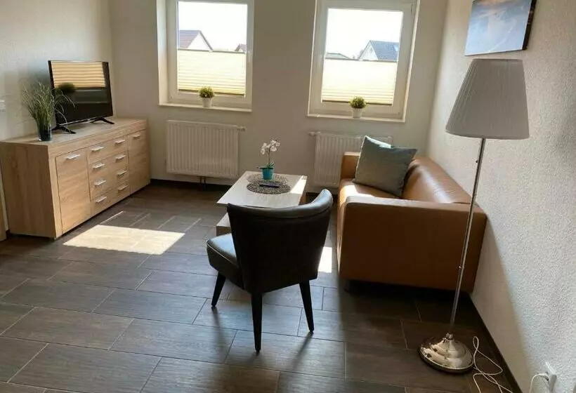 Aamiaismajoitus (B&B) Landhaus Am Schaalsee