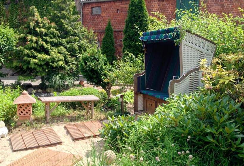 Aamiaismajoitus (B&B) Landhof Liebsch, Mit Pool Und Sauna