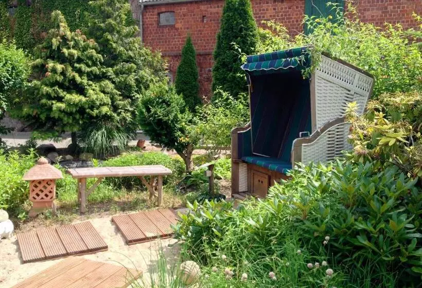 Aamiaismajoitus (B&B) Landhof Liebsch, Mit Pool Und Sauna