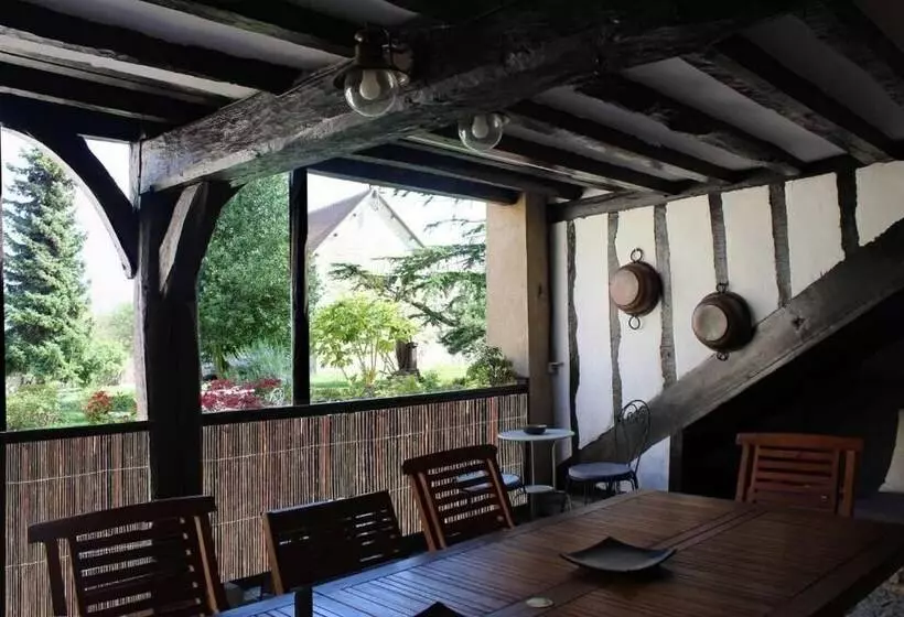 ベッドアンドブレックファースト Le Clos Dormont