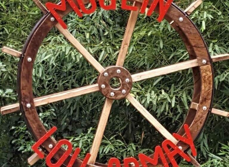 مبيت وإفطار Moulin Lou Apmay